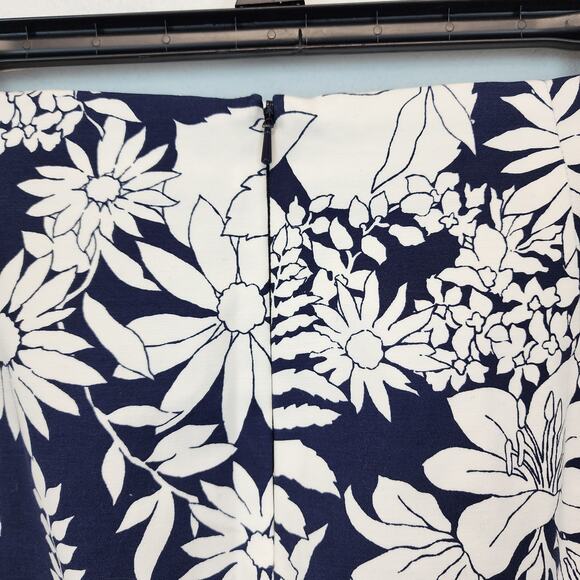 Boden Richmond Floral Pencil Skirt Size 8P Blue Stretch Cotton Office Teacher - Picture 3 of 9